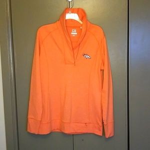 Dry tek fleece, Ladies seam 3/4 hidden zip. Collar up-dn